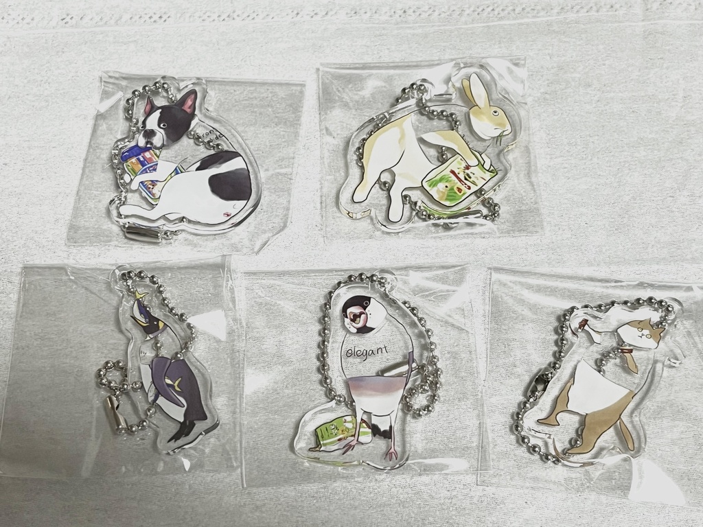 卑しいどうぶつアクキー