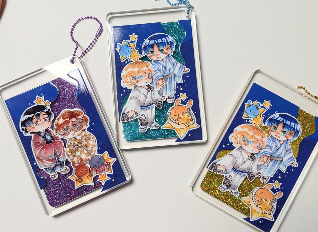 グリッター入りアクリルキーホルダー