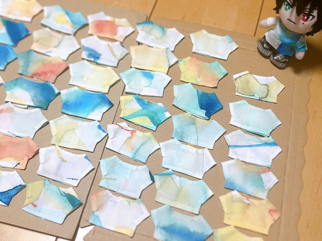 ネックレス付きTシャツ(2種)