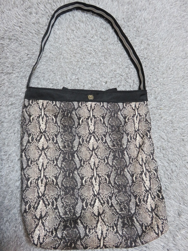 支配人のおつかいバッグ