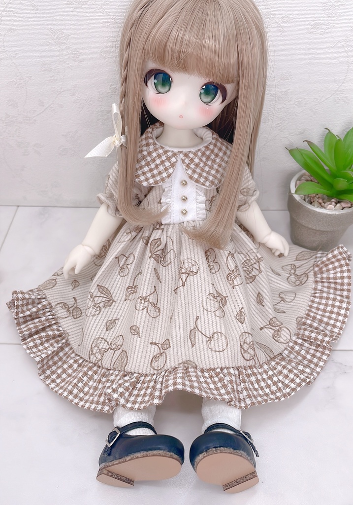 TinyFox 半袖ワンピース 1/6ドール