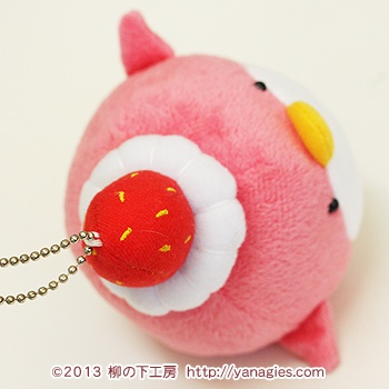 苺エコペンぬいぐるみ