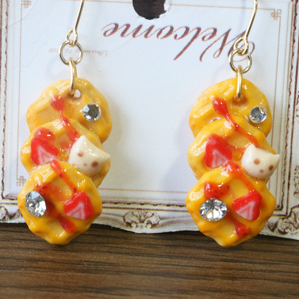 猫の3段ワッフルピアス(イヤリングに変更可能)