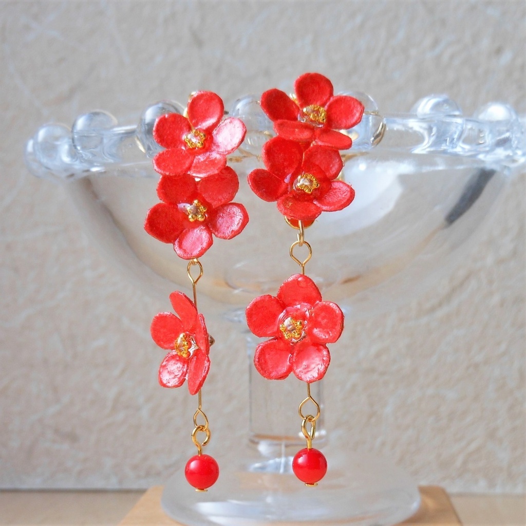 しだれ梅 ＊ 紅 ＊ イヤリング / ピアス 【 和 】