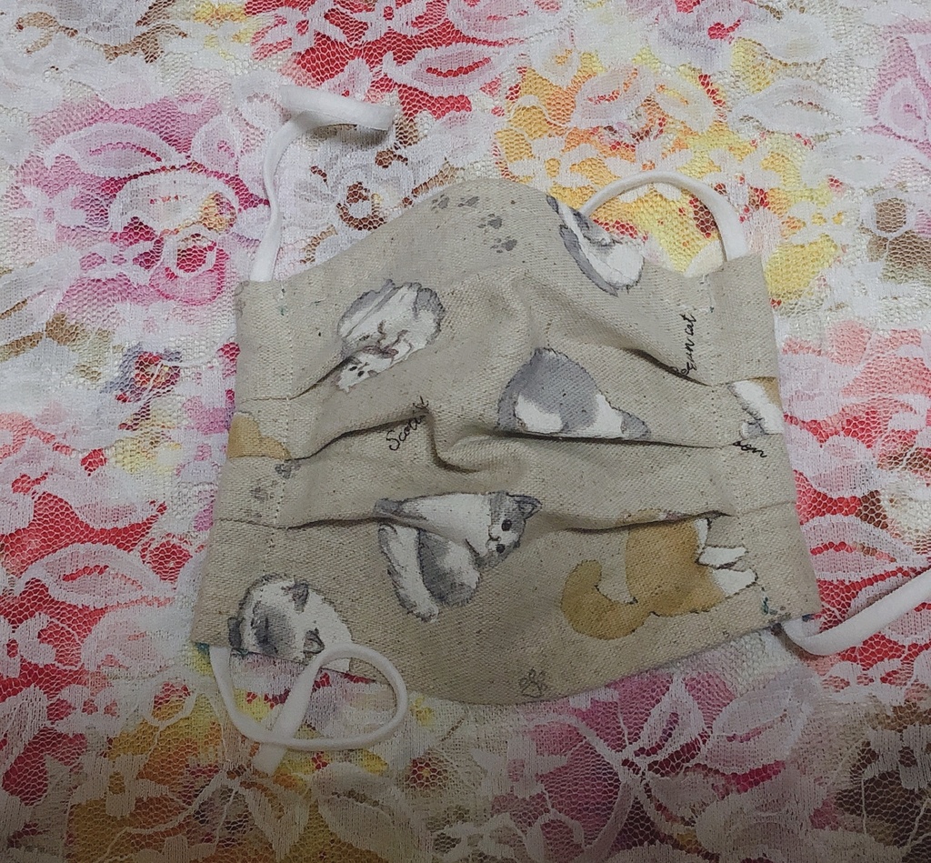 お子様用にゃんこプリーツマスク