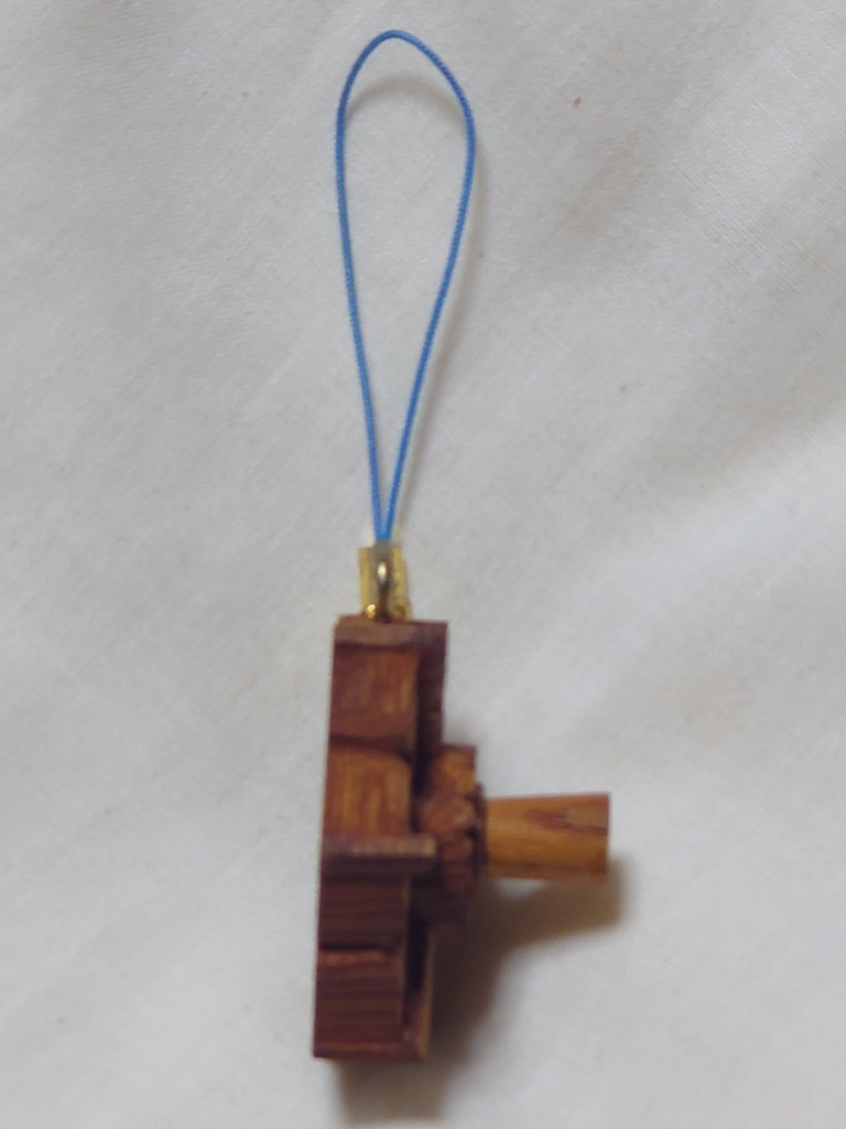 ミニ六葉ストラップ