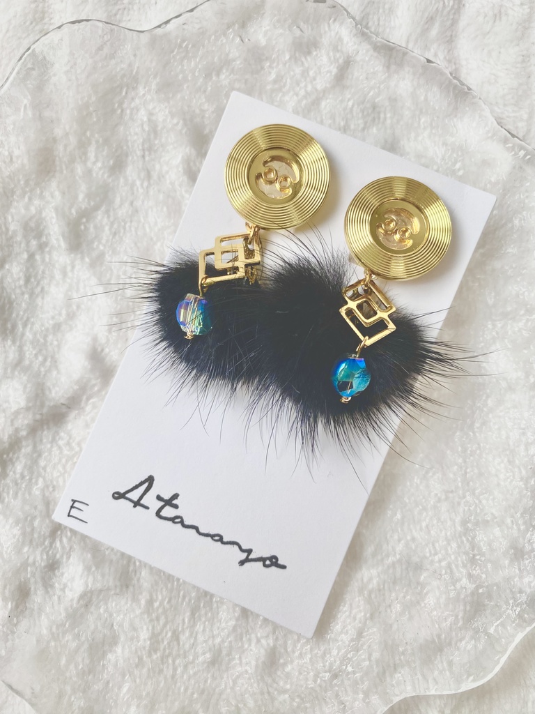 2023 フィガロバースデーイメージイヤリング