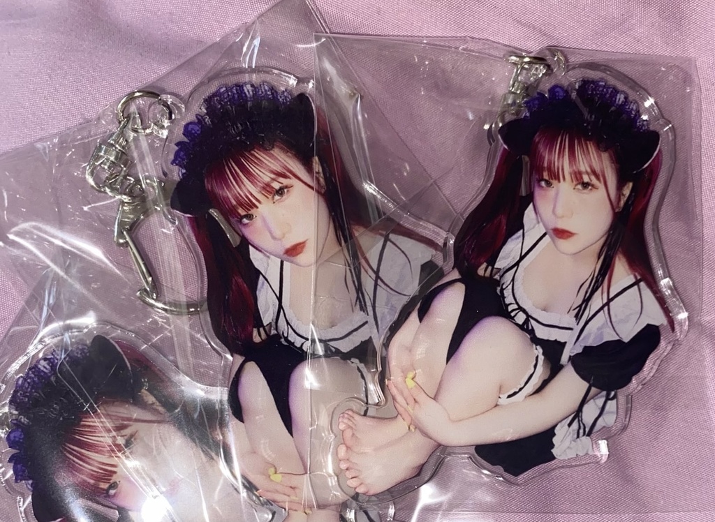 アクリルキーホルダー