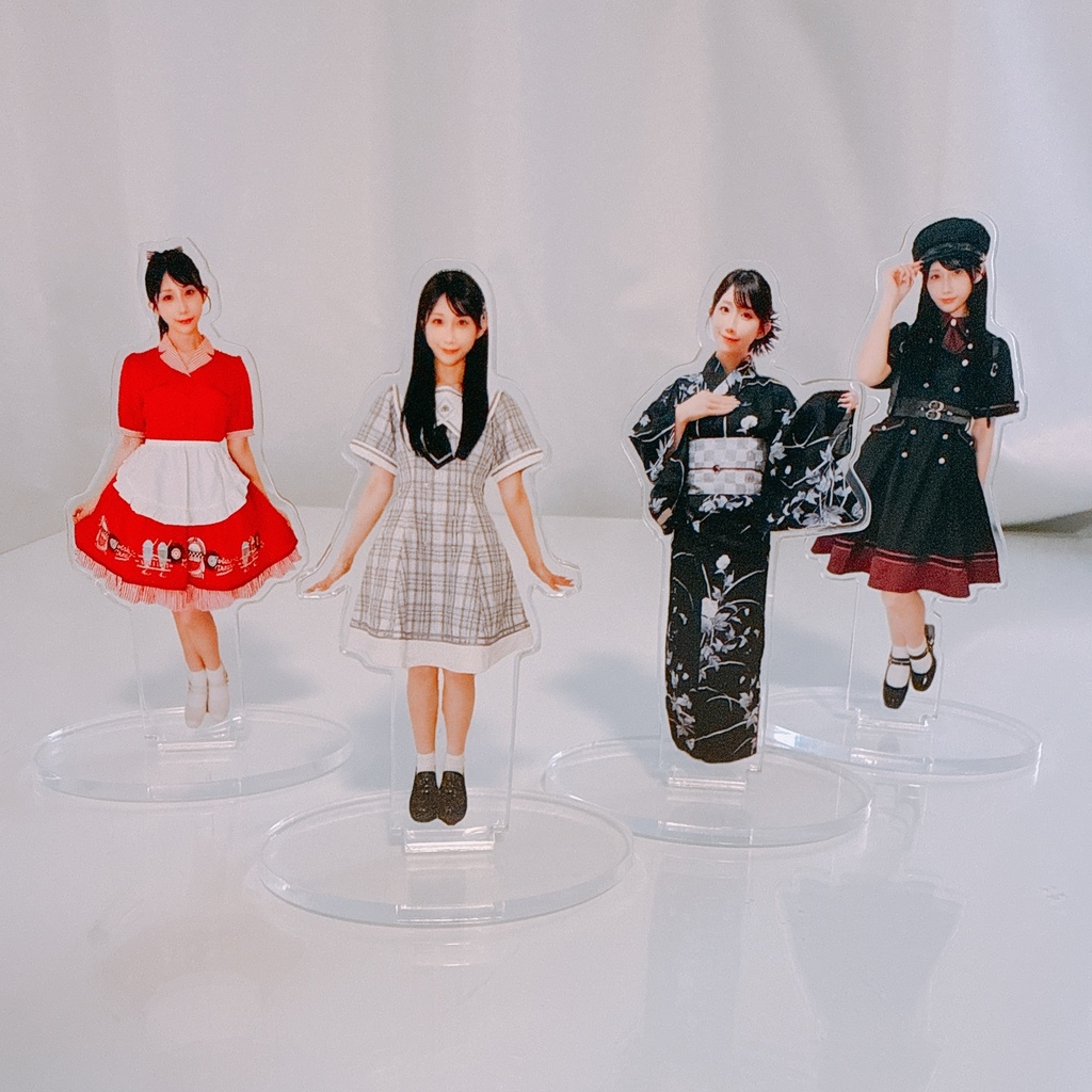 作りすぎアクスタ救済措置🪽