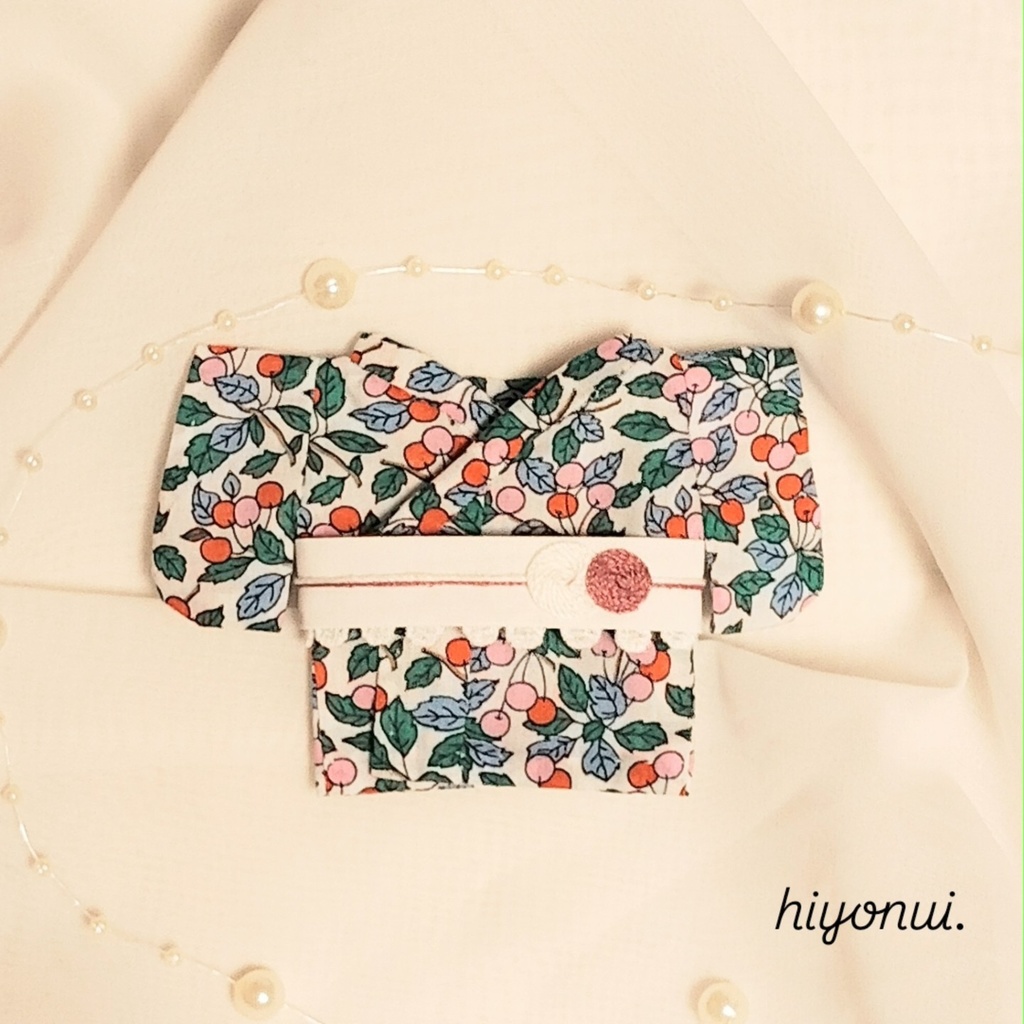 【大正レトロ風】16㎝ぬい服　✿ベリー柄着物　リボンレース帯