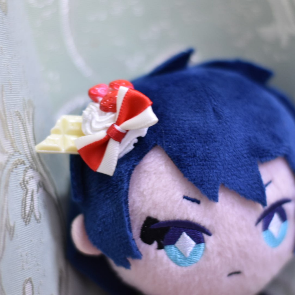 穴を開けない！ぬい用🍓ヘアアクセサリー