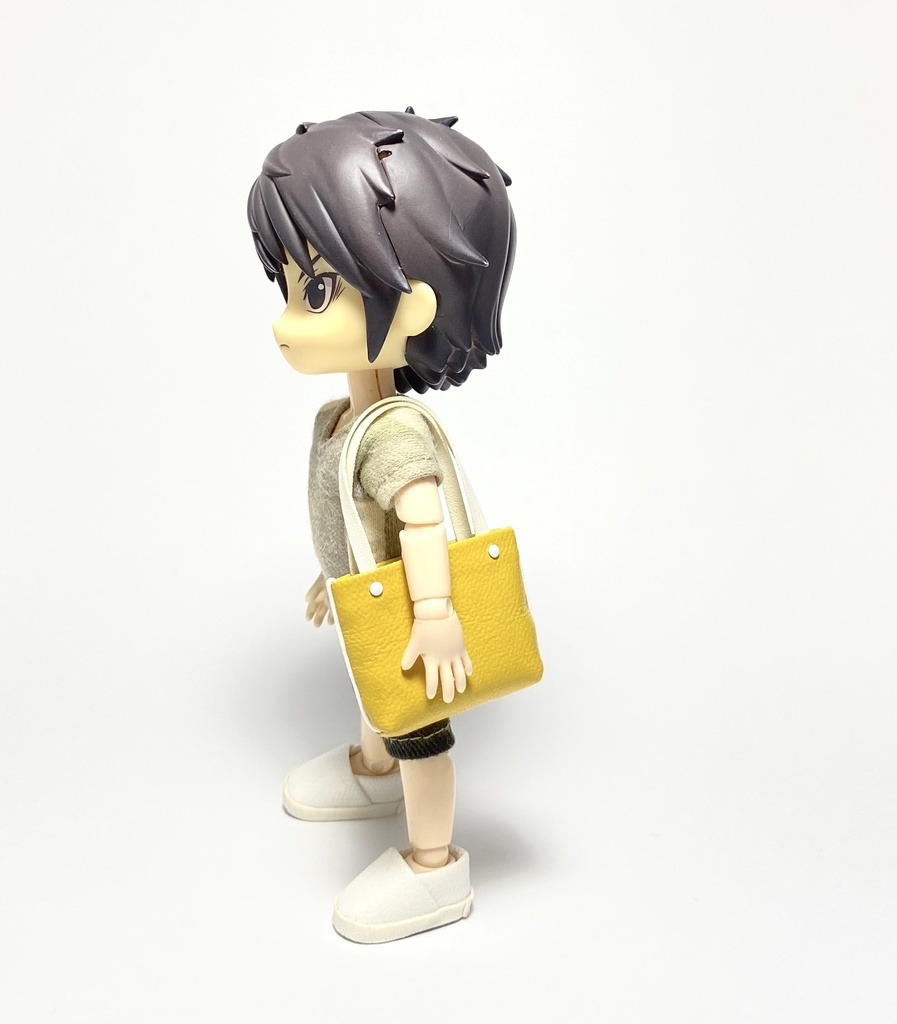 オビツ11 トートバッグ　マスタード×ホワイト