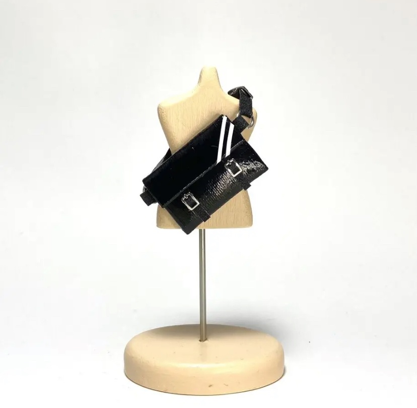 オビツ11 バックルボディ　ライン
