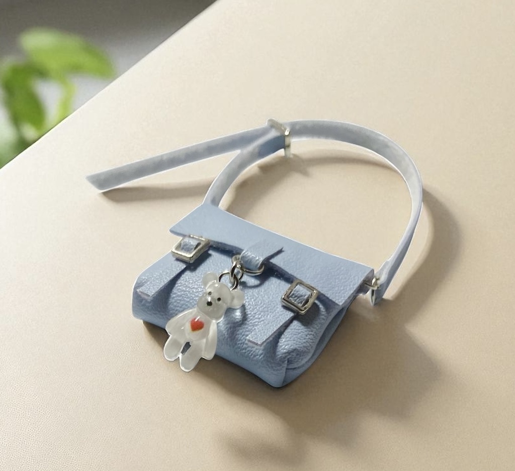 1/12ショルダーバッグ チャーム有りと無し