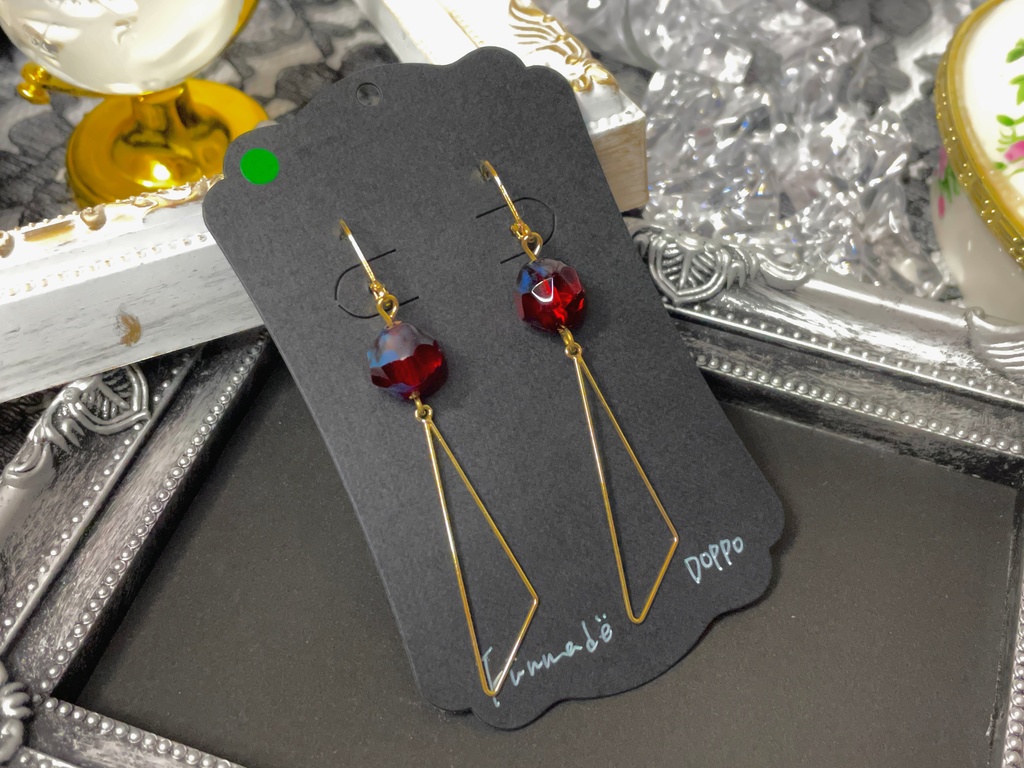 DOPPO モチーフピアス