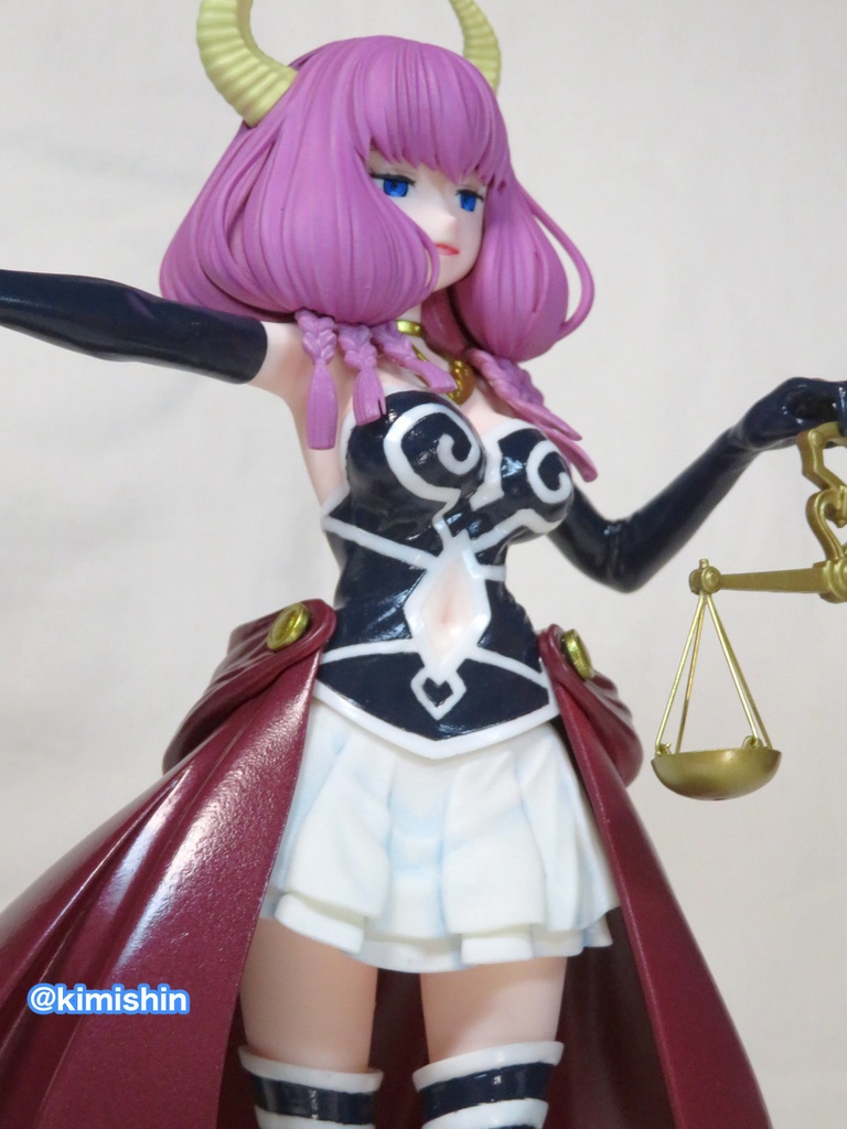 1/8 断頭台のアウラ