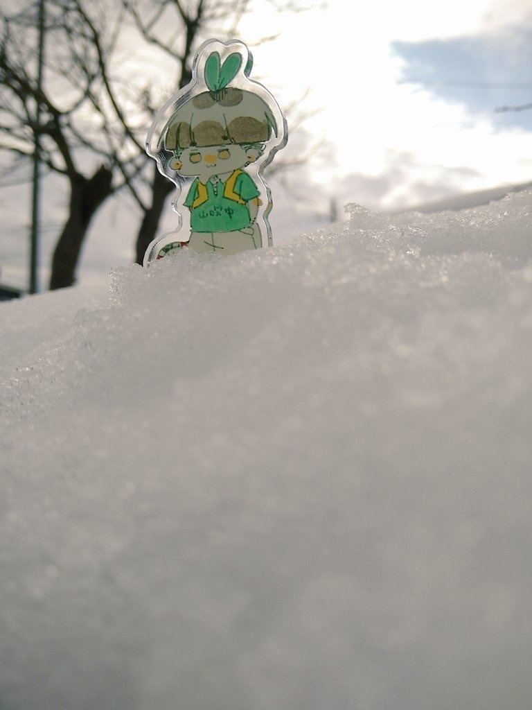 ウサギみたいになっちゃったにとべアクスタ