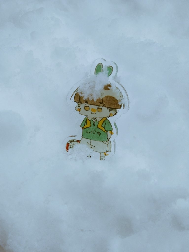 ウサギみたいになっちゃったにとべアクスタ