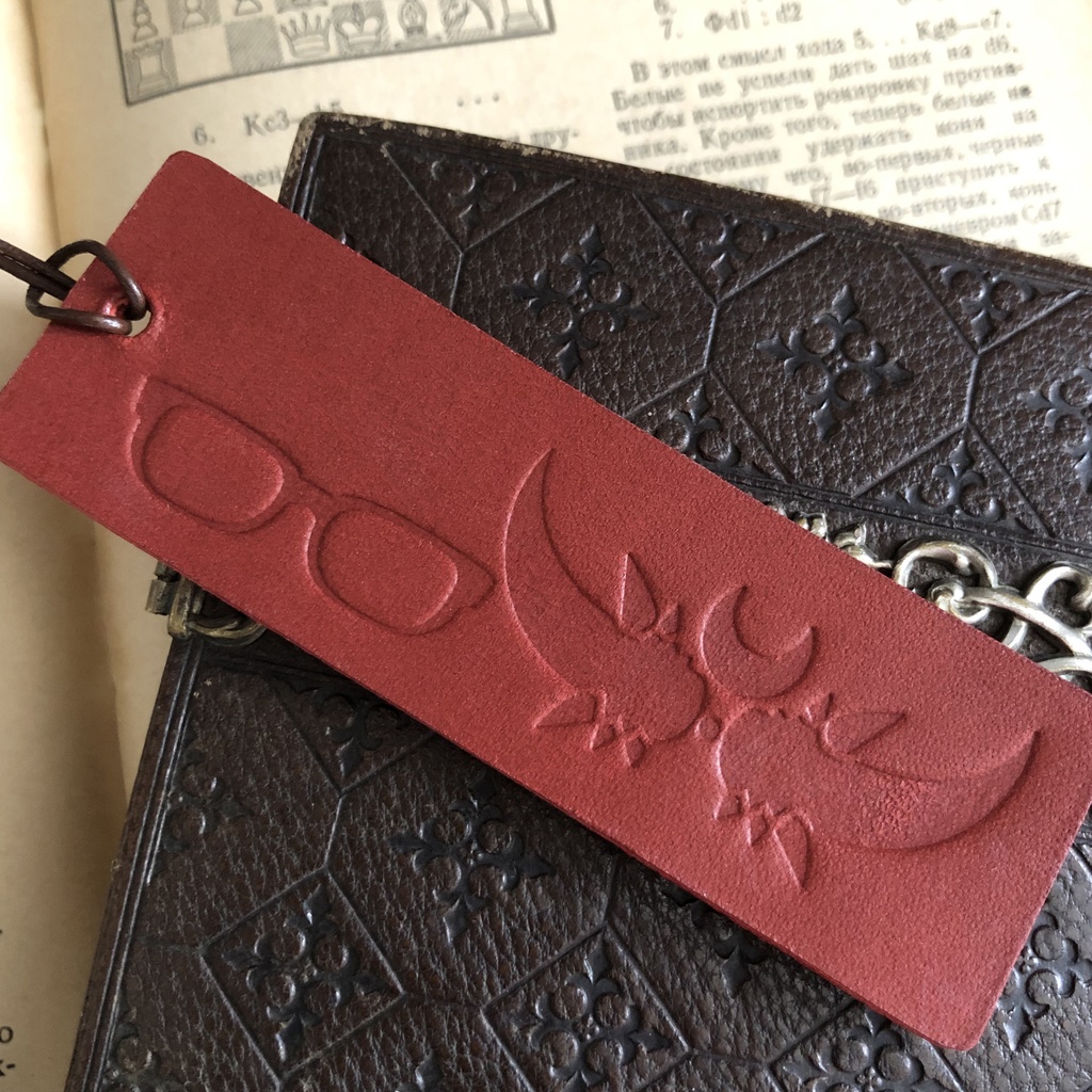 親衛騎団&眼鏡モチーフ本革バッグチャームセット