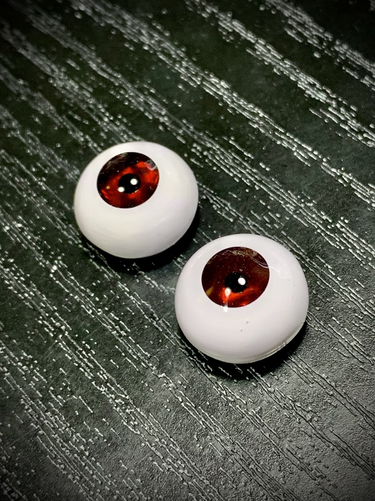 鉱物アイ【ガーネット】16/8mm黒雲母瞳孔