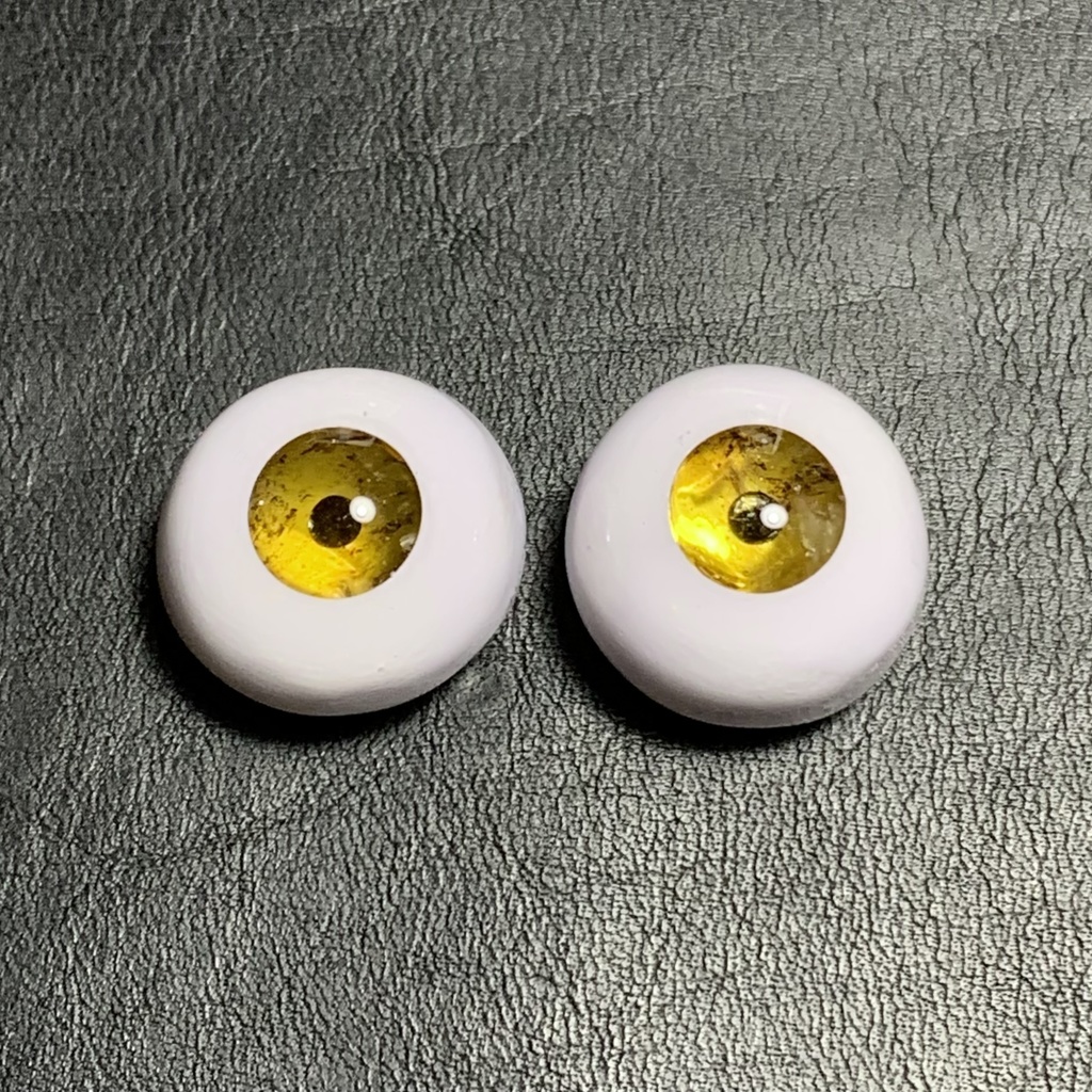 鉱物アイ【バーマイト】16/8mm黒雲母瞳孔