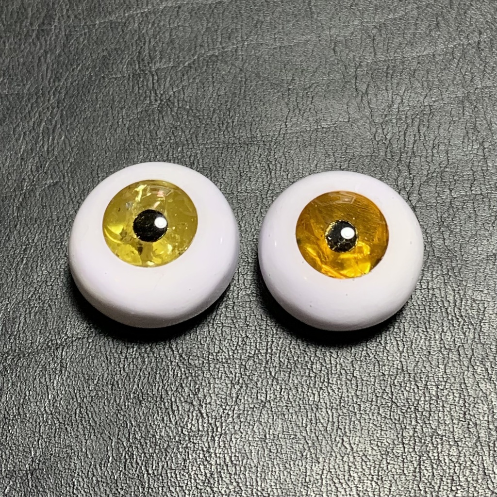 鉱物アイ【バーマイト】18/10mm黒雲母瞳孔