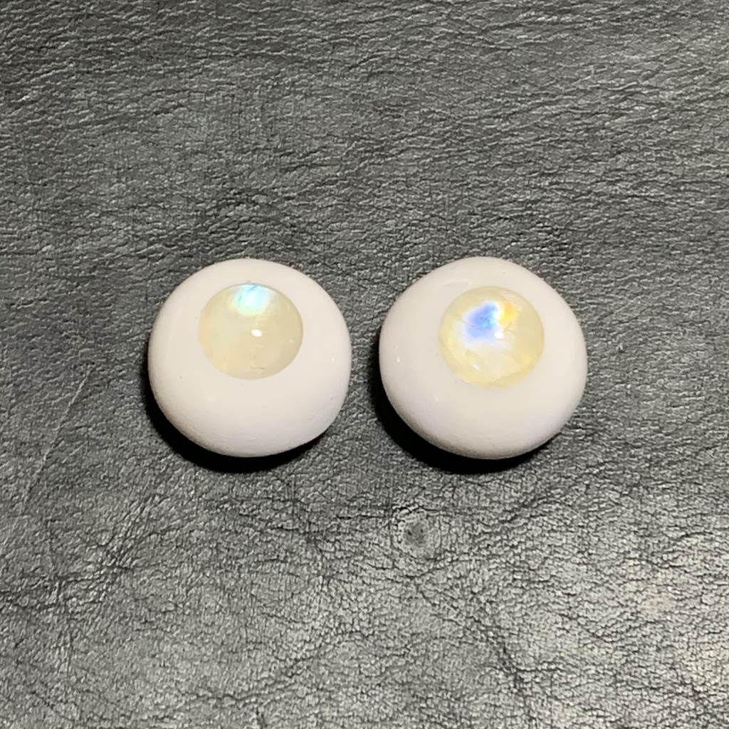 鉱物アイ【ホワイトラブラドライト】16/8mm瞳孔なし