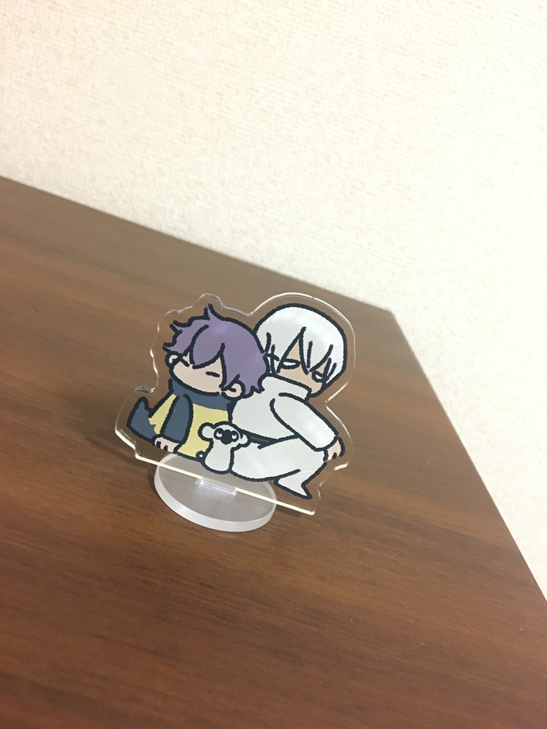 ザプレオがめっちゃ見てくるアクスタ