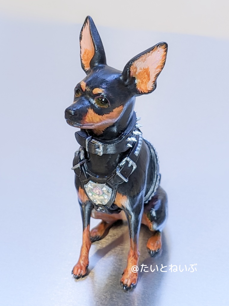 とげとげしいミニチュアピンシャー