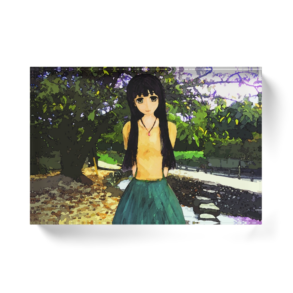 公園に佇む女性