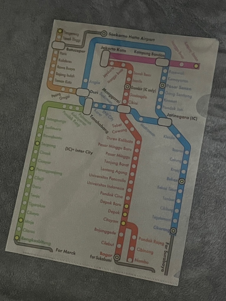 インドネシア全国鉄道時刻表2025年版