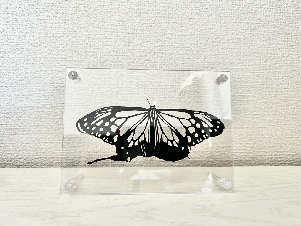 蝶の瞬き 切り絵