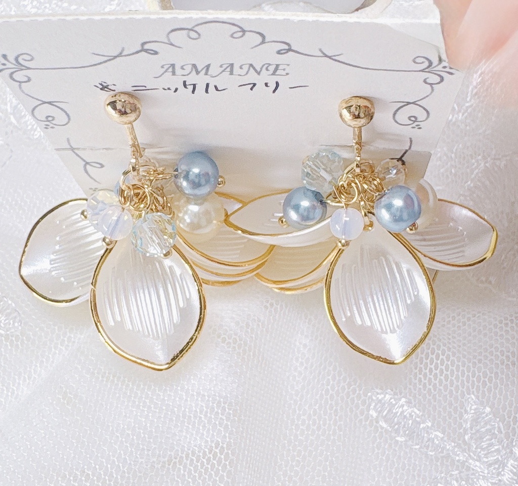 【No.1】花 大きめ ニッケルフリー イヤリング