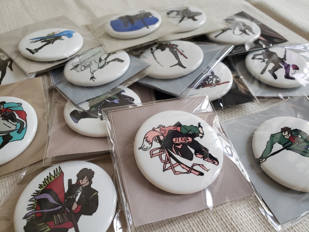 飛び缶バッチ【大と小】絵柄14種