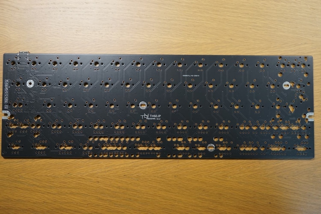 【終売】TH60JP 日本語配列の60%自作キーボードPCB GH60/Poker2互換