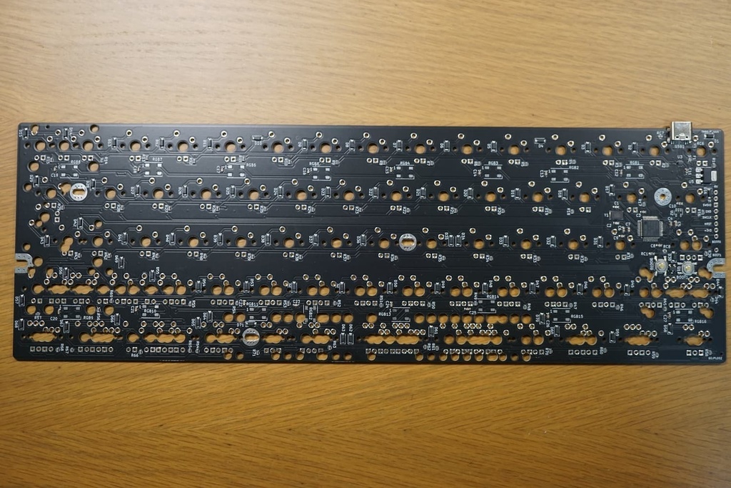 【終売】TH60JP 日本語配列の60%自作キーボードPCB GH60/Poker2互換