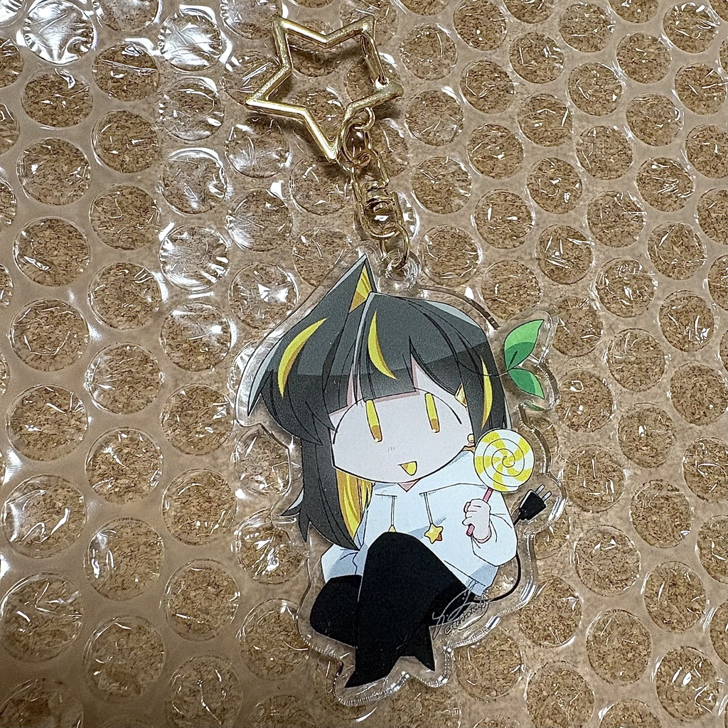 【アクリルキーホルダー】なな