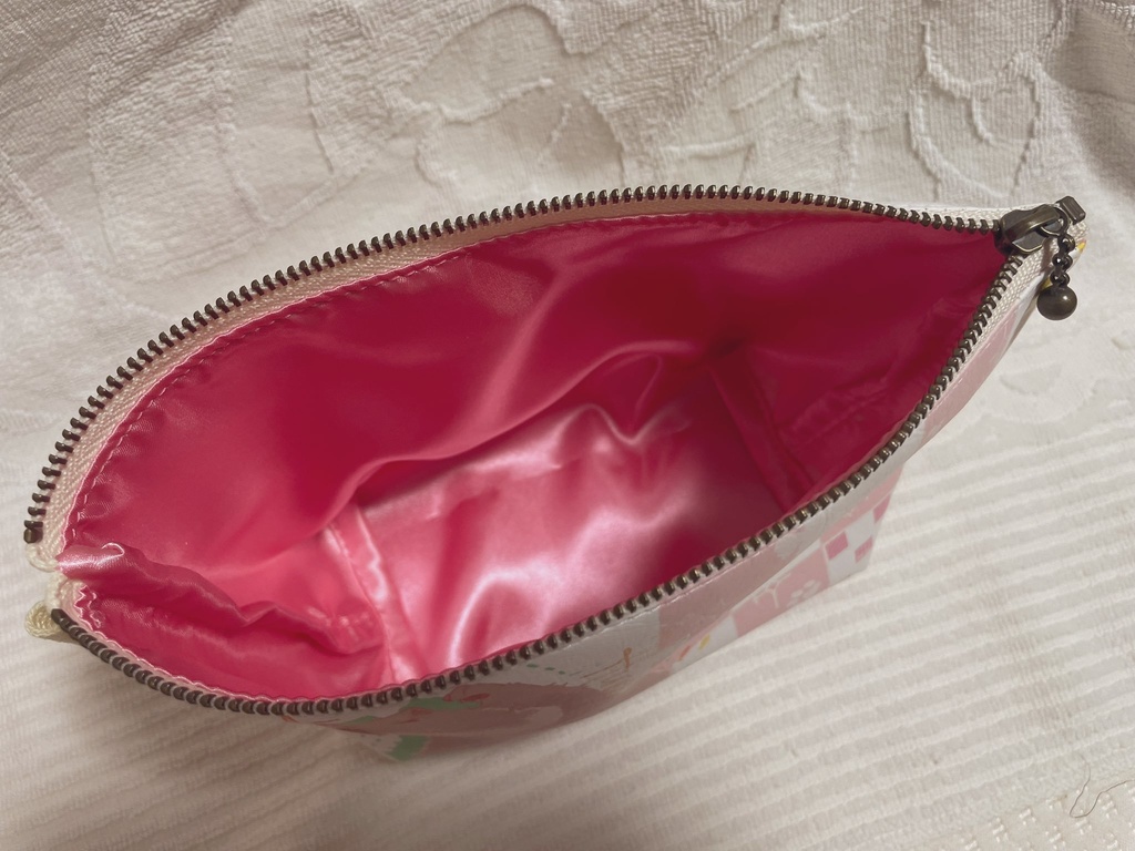 イマジナリーへそてんニャンコポーチ