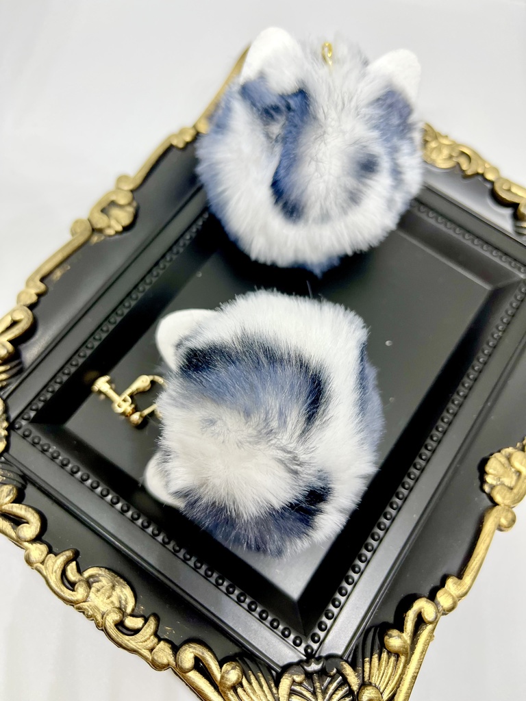 猫耳ファー付き耳飾り【ハンドメイド】灰マーブル