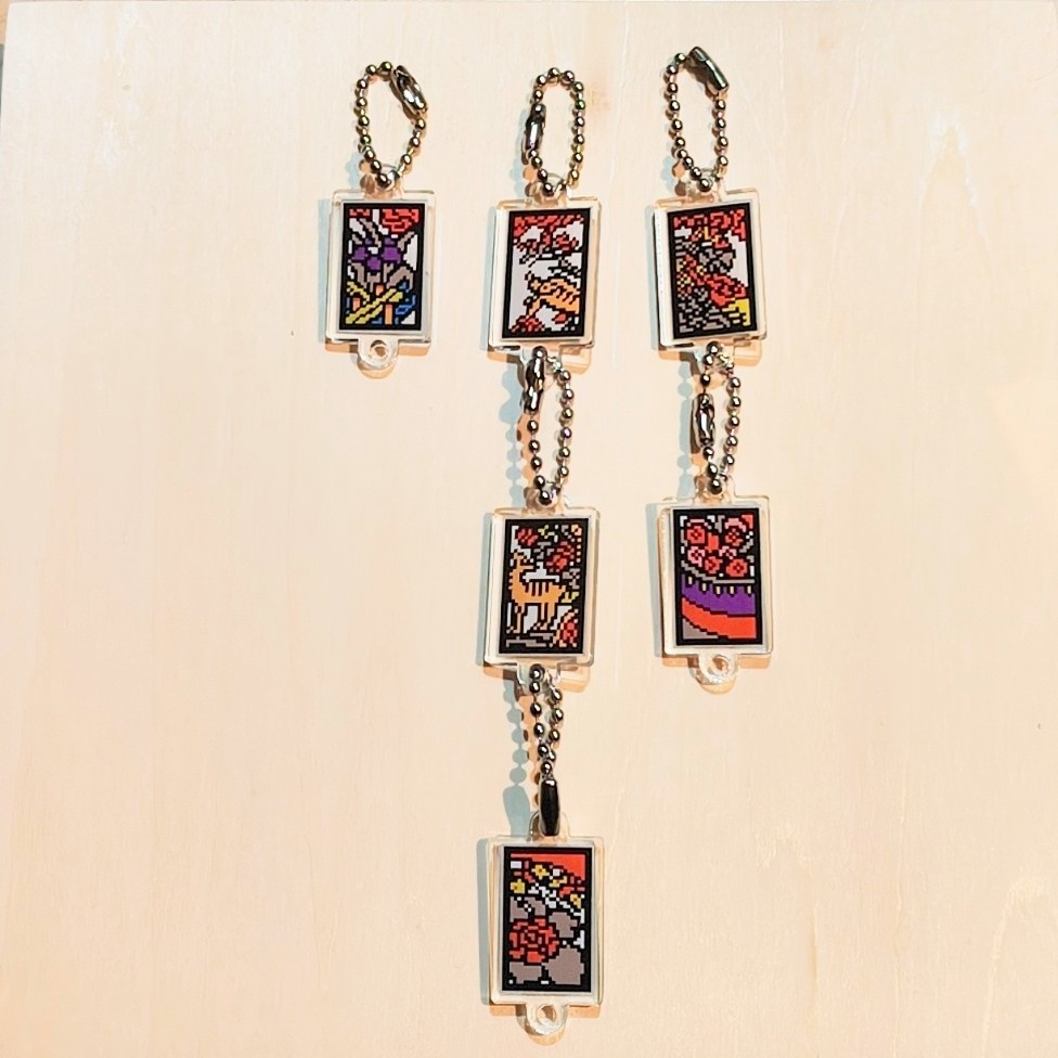 ピクセル花札キーチェーン(猪鹿蝶セット)