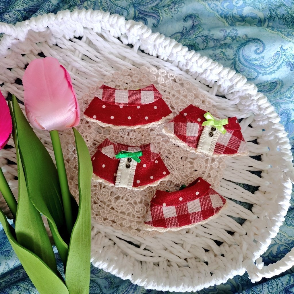 いちごケープ🍓(ランダム発送)