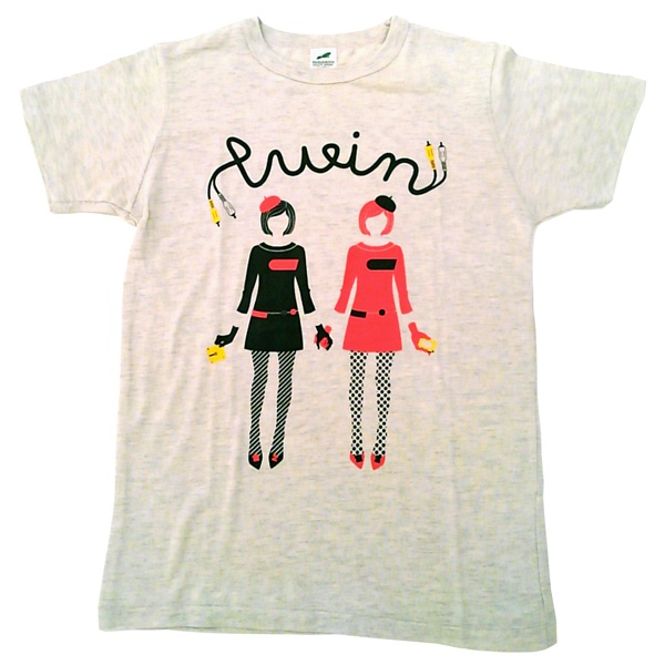 ついんふぁみ子ちゃん Ｔシャツ（オートミール）