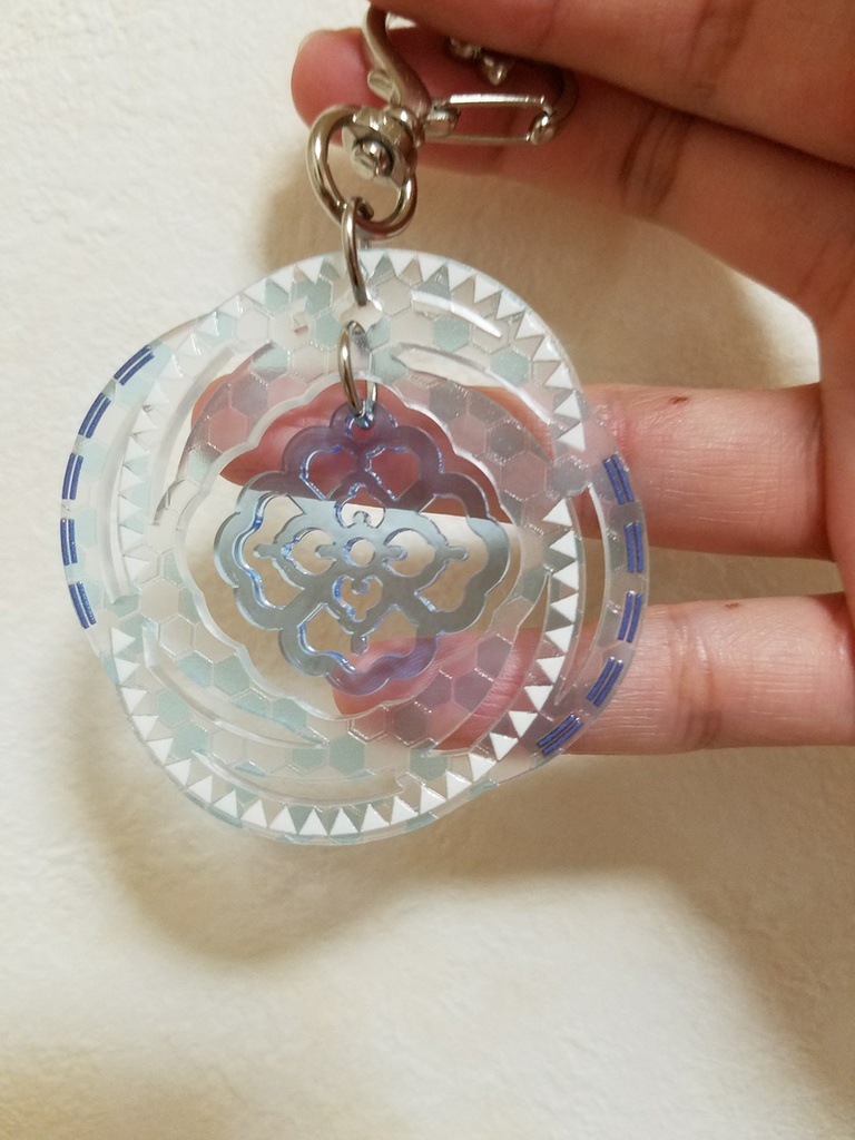 【完売御礼】大和守のすずやか刀紋アクキー