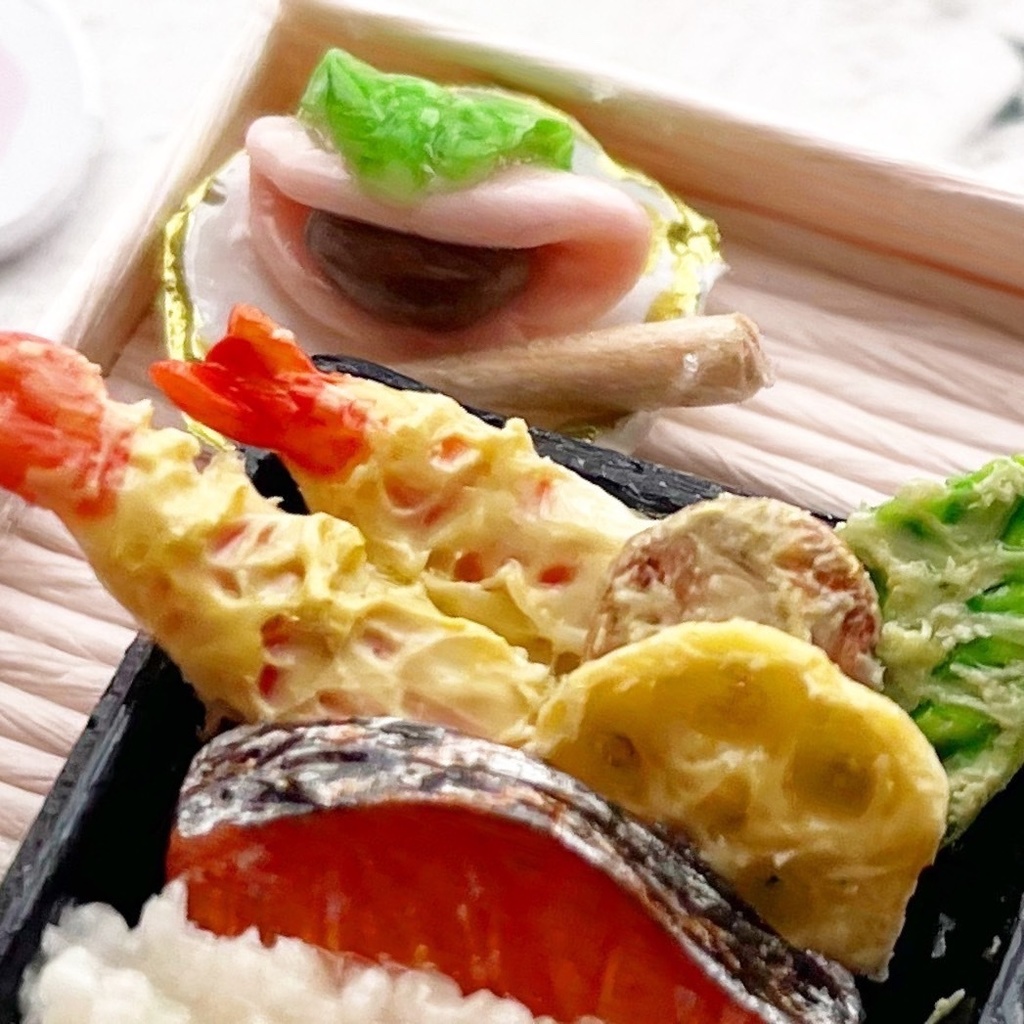 ミニチュア お花見弁当 幕の内 天ぷら 桜餅 🌸 ドールハウス ミニチュアフード