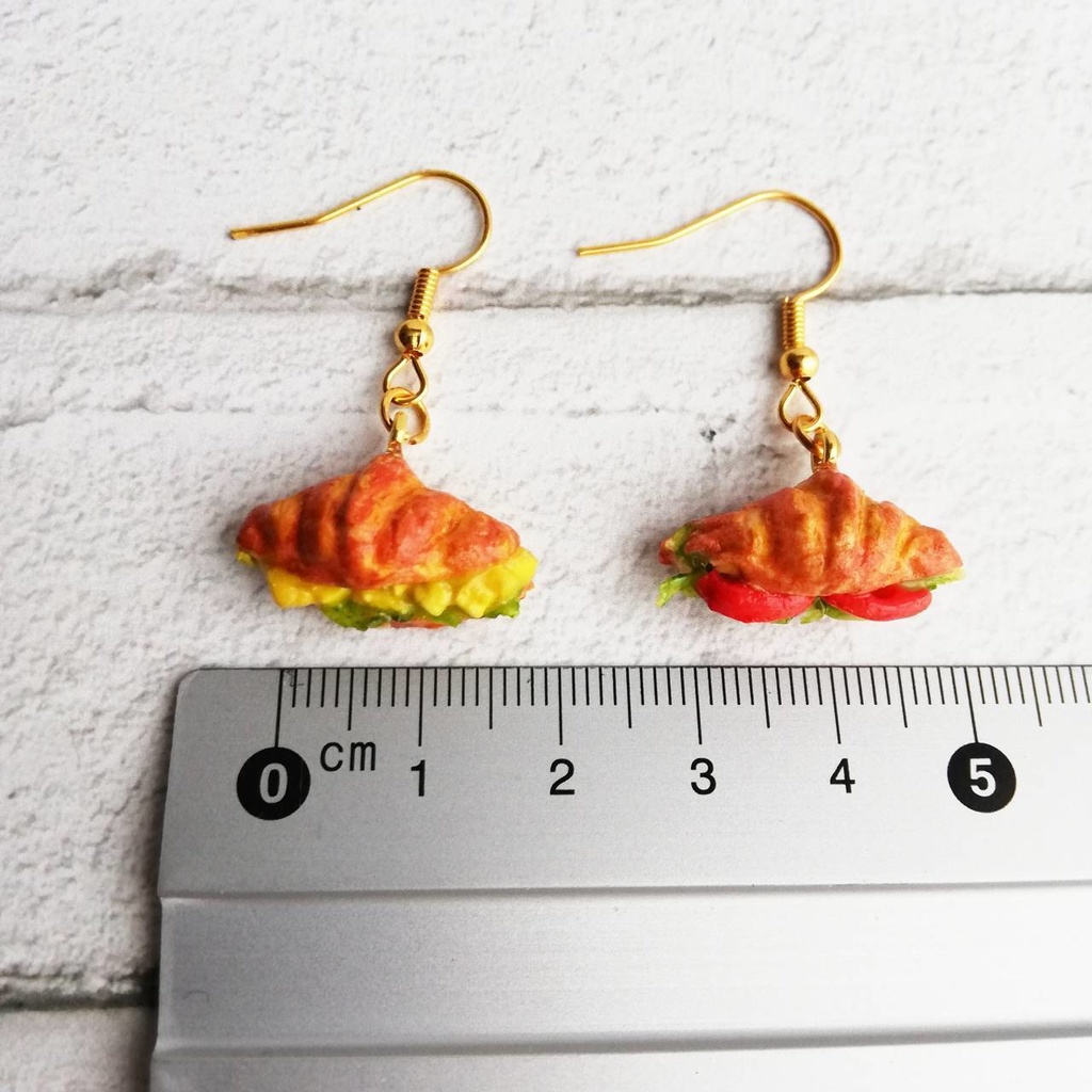 選べる金具 ピアス/イヤリング ミニチュアフード クロワッサンサンド パン