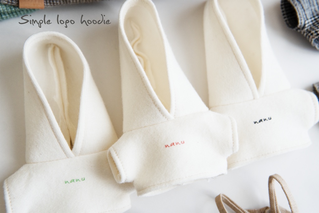 シンプルロゴフーディー(ロゴ色5色)