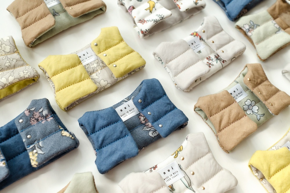 リバーシブル！ハッピーダウンベスト