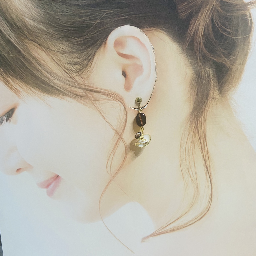 ハネコマイメージイヤリング