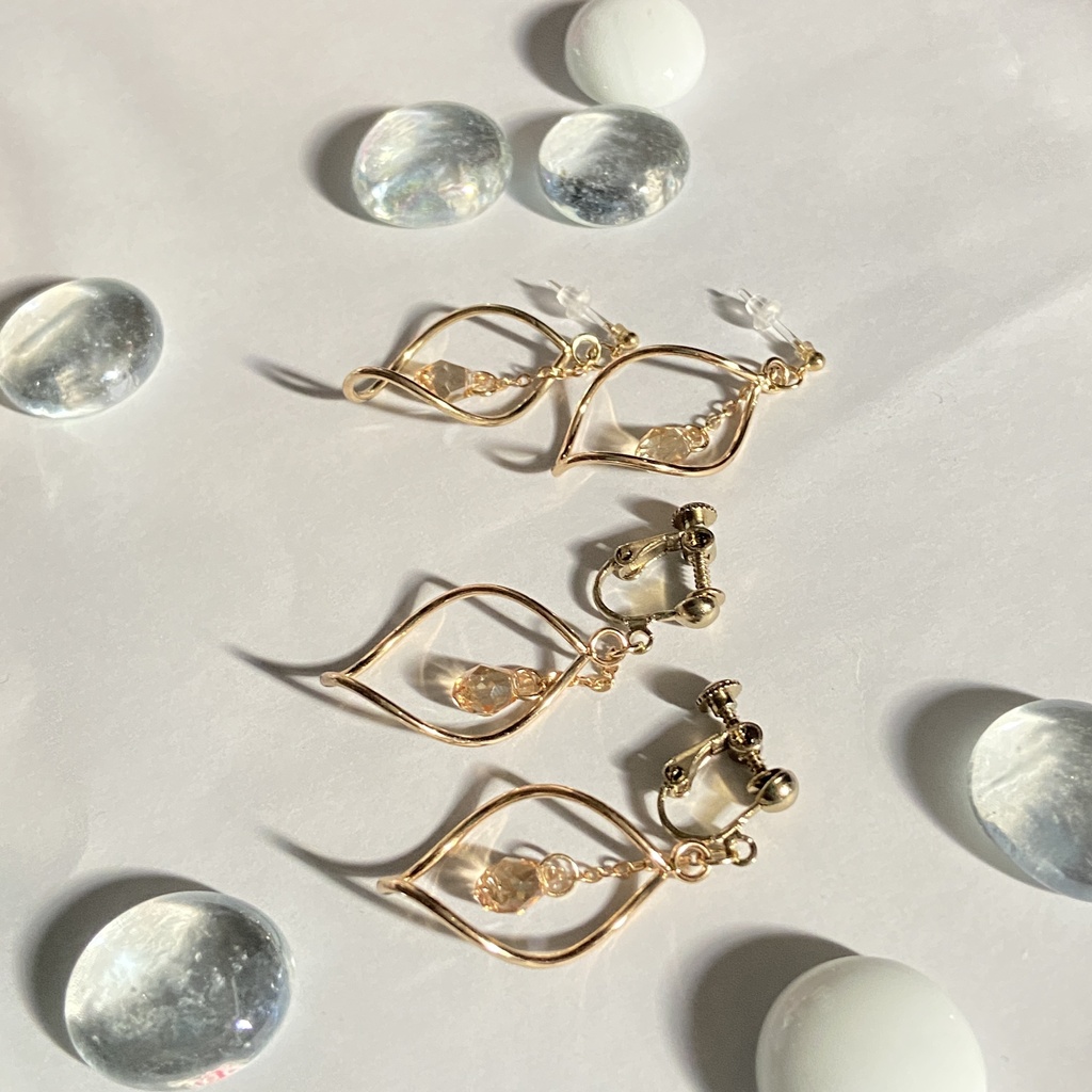 キャラクターイメージピアス、イヤリング