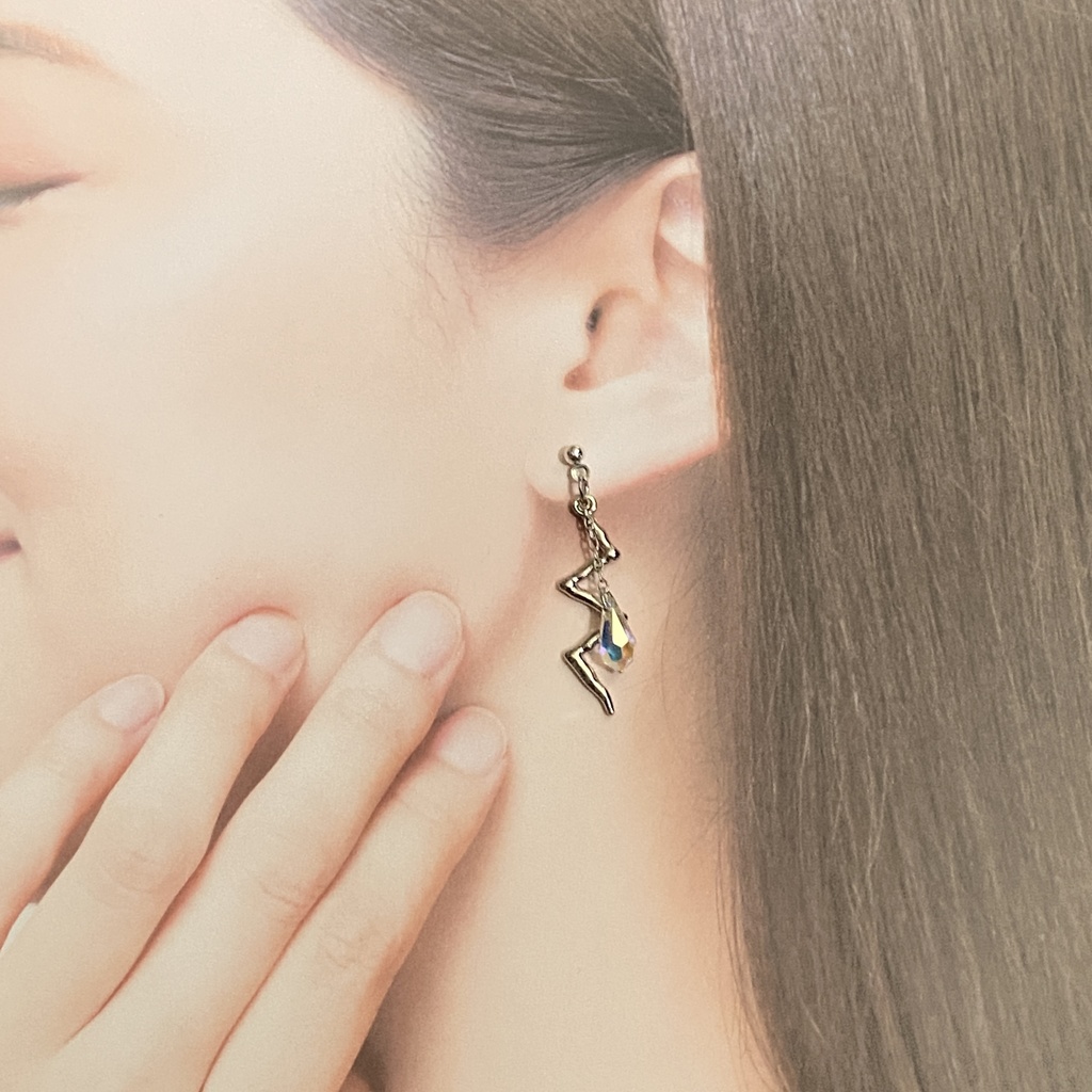 キャラクターイメージピアス、イヤリング